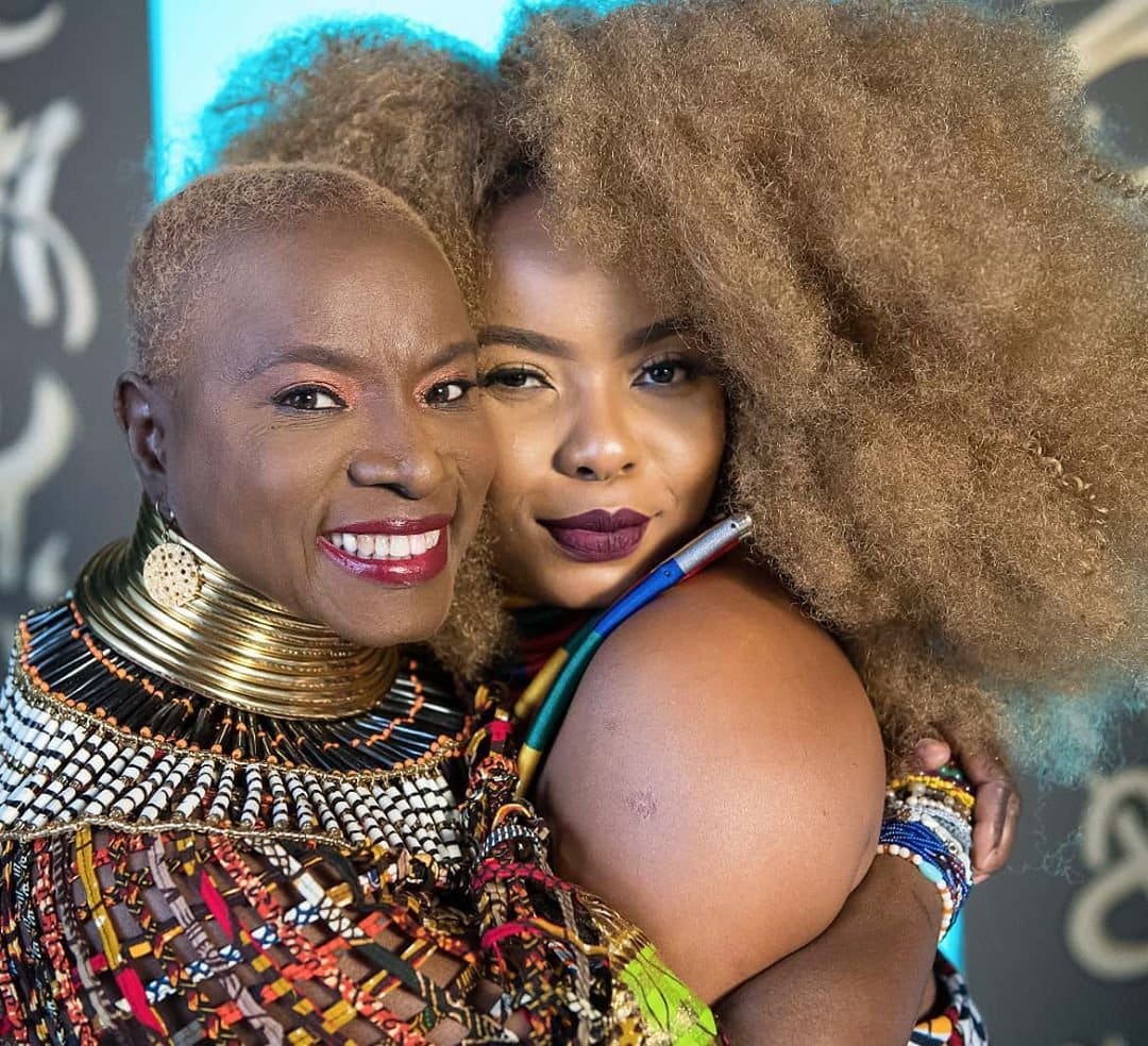 Yemi Alade Shekere Video Angelique Kidjo