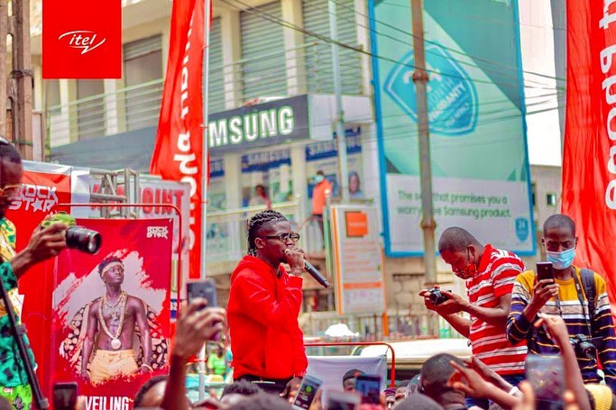 Kuami Eugene Signs As Brand Ambassador For Itel Ghana, Togo, Burkina Faso & Ivory Coast: PHOTOS