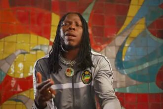 download stonebwoy putuu video