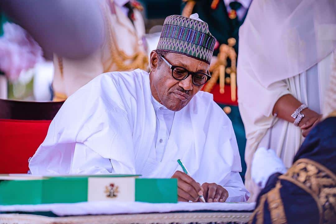 Buhari signs 2021 Budget