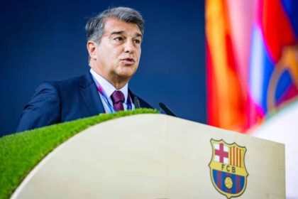 Barcelona president manages to prevent members from ending Super League project
