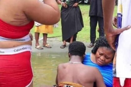 Ghanaian couple get stuck while having sex in Lake Bosomtwi