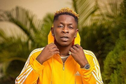 “Sadiq Wants To Shoot Me” Shatta Wale Rracts To Prophecy About Him Dying In October 2021