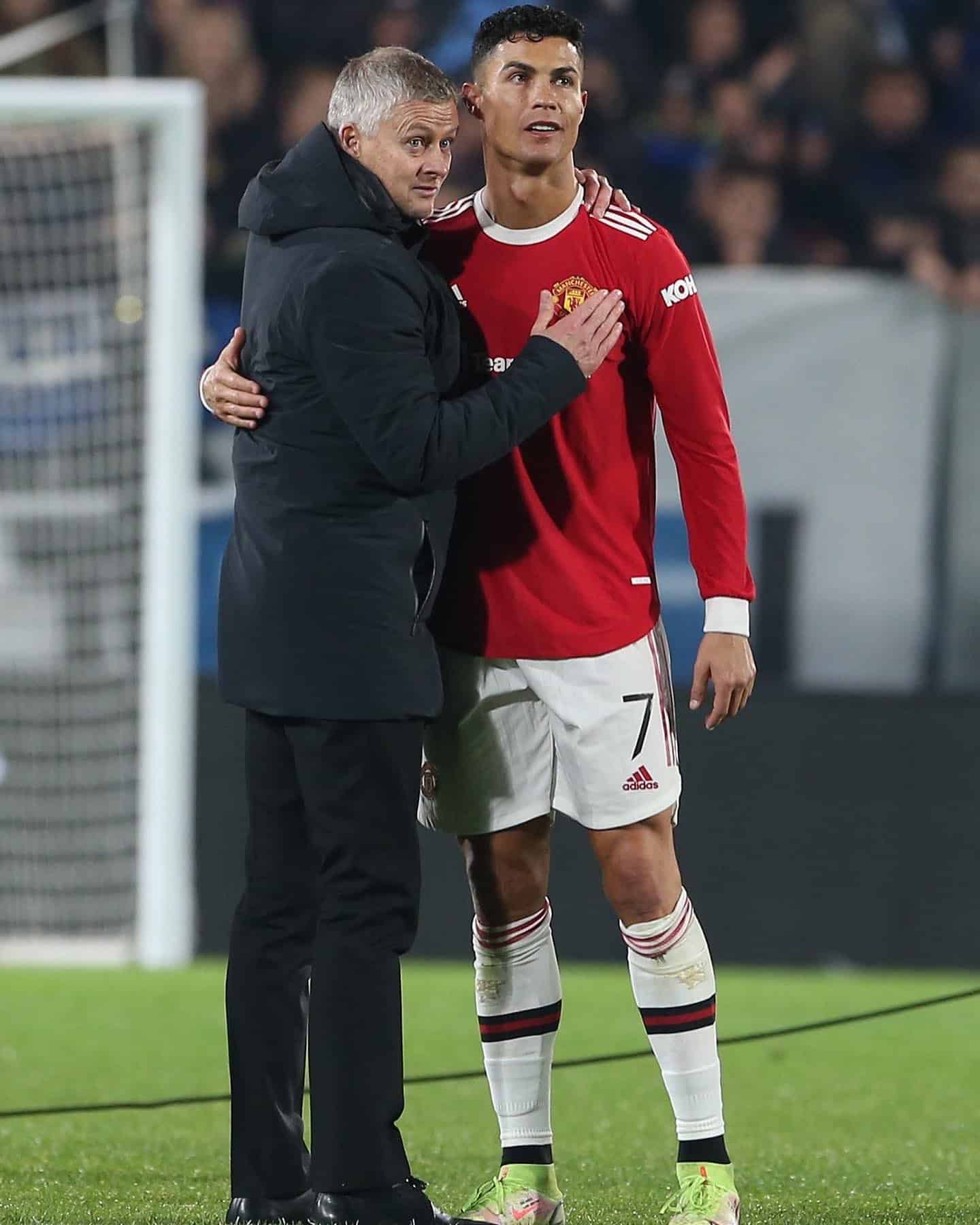 Cristiano Ronaldo reacts to Manchester United sacking Ole Gunnar Solskjaer