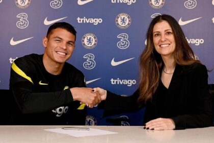 Thiago Silva extends Chelsea contract to 2023