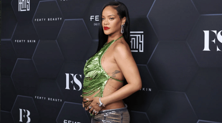 Keeping Pregnancy Secret Rihanna