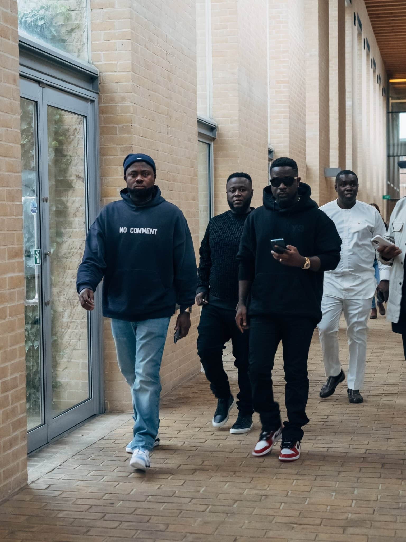 Check Out Classy Photos Sarkodie Storms Oxforford University