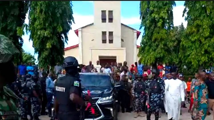 Nigeria Owo Church Attack: Gunmen Kill Dozens Of Worshippers