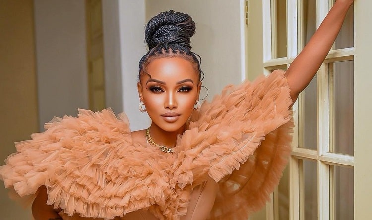"I Don't wear pants, they are for people with smelly vagina" - Huddah Monroe says