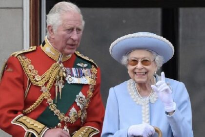 Charles to be formally proclaimed king Saturday morning after Queen Elizabeth's death