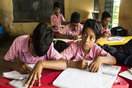 Delhi Government Schools To Soon Start Celebrating Students' Birthdays Under Happiness Curriculum