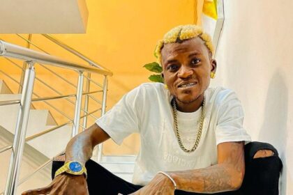 Portable calls out his Port-Harcourt fans for spraying him fake money (Video)