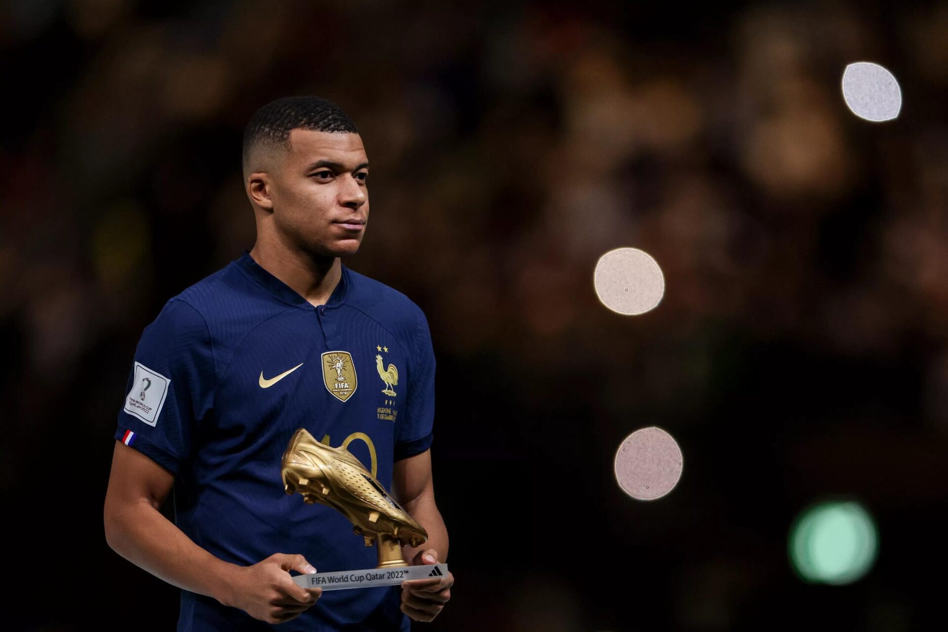 A new 1 billion bid from Real Madrid will be made for Mbappe.