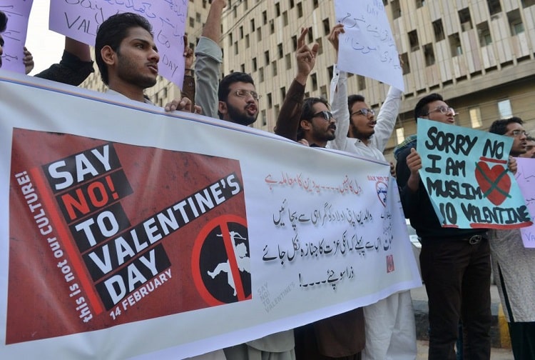 Valentine's Day Celebration: See Countries That Have Banned Vals Day