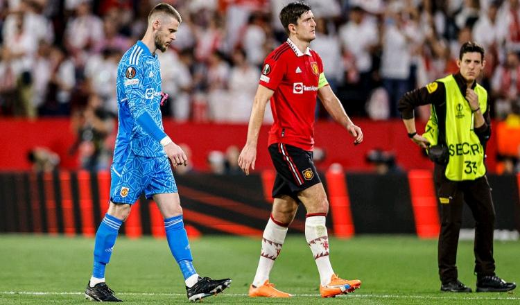 Christian Eriksen encourages De Gea and Maguire to bounce back after Sevilla nightmare ahead of FA Cup Semi-final