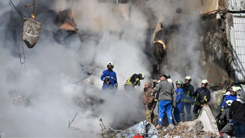 Russia missile attack on Ukraine injures 34, damages homes