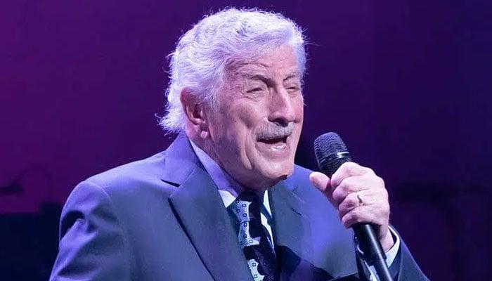 Music legend Tony Bennett dies at age of 96