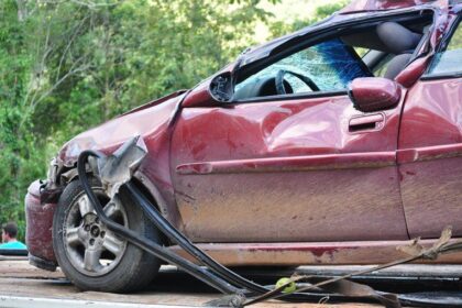 6 Things You Shouldn't Do After a Car Accident