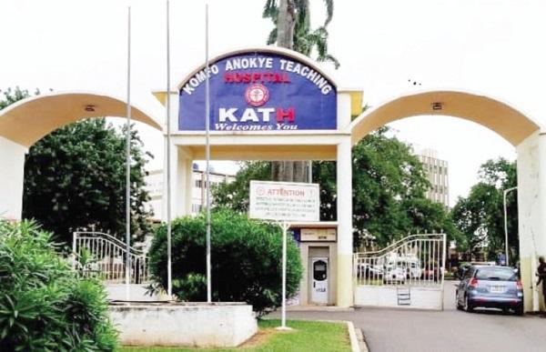 Asantehene Leads Charge to Revamp Decaying Komfo Anokye Teaching Hospital 2 Asantehene Leads Charge to Revamp Decaying Komfo Anokye Teaching Hospital