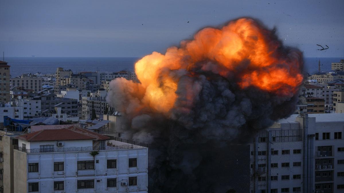 Israel Responds with Force as Death Toll Surpasses 1,100 in Wake of Hamas Attack, Latest news update on Isreal war