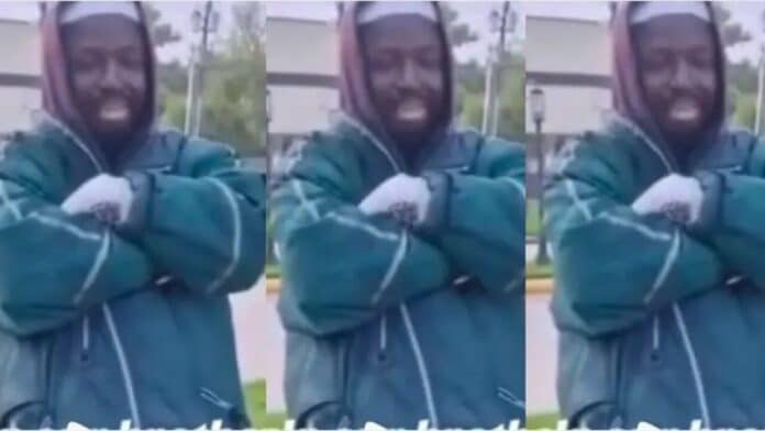 ASEM! Ghanaian Man's Begs for A Return Ticket After 27 Years in the USA 2 Ghanaian Man's Begs for A Return Ticket After 27 Years in the USA