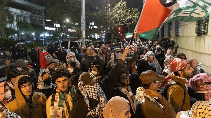 Despite university leaders' efforts, students resist and the anti-Israel group gains influence by exploiting technicalities 2 Despite university leaders' efforts, students resist and the anti-Israel group gains influence by exploiting technicalities