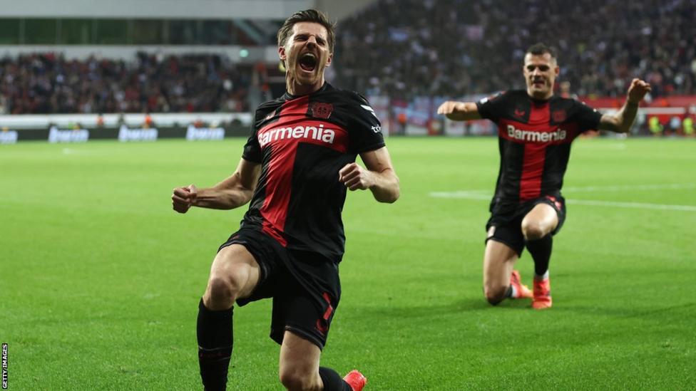 Bayer Leverkusen defeats West Ham 2-0 in Europa League quarter-final with late goals