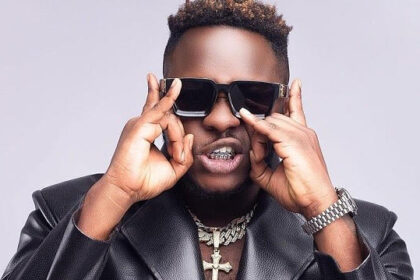 Medikal Releases Music Video For "Not Searching": Watch Now