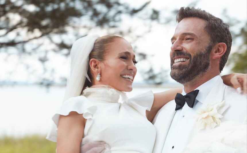 Jennifer Lopez Files For Divorce From Ben Affleck 2 Years After Marriage