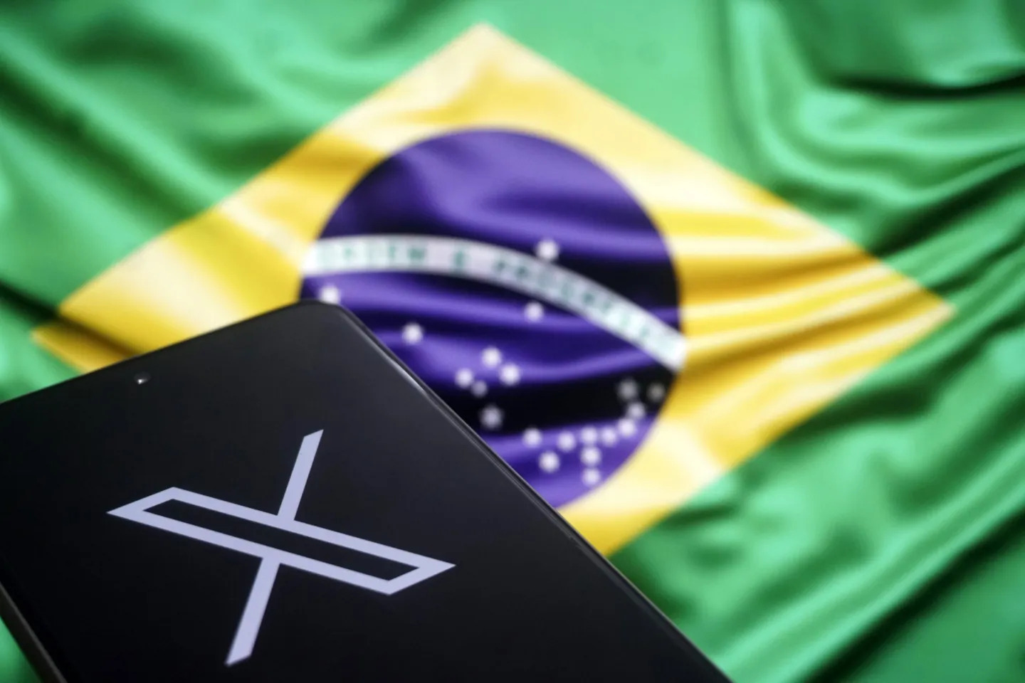 Brazil Lifts Ban on Elon Musk's X, Ending Disinformation Standoff