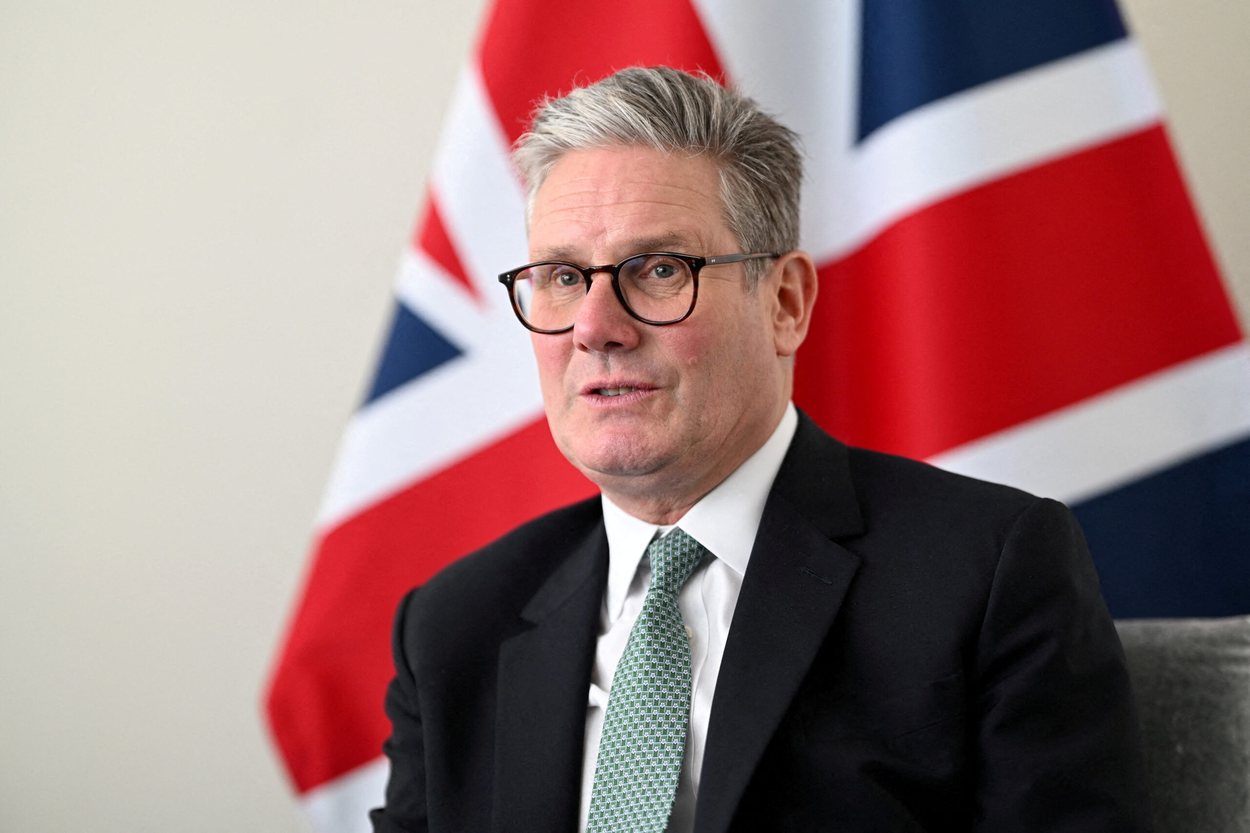 UK Urges Iran to Restrain from Retaliation After Israeli Strikes