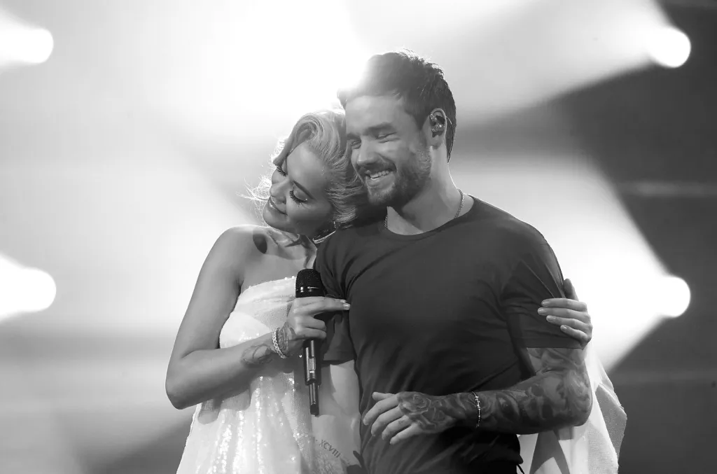 SAD! Rita Ora Sings Liam Payne's Song in Japan, Leaves Stage in Tears (VIDEO) 2 Rita Ora Sings Liam Payne's Song in Japan, Leaves Stage in Tears