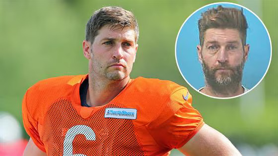 Jay Cutler Allegedly Tried to Flee DUI Scene After Offering Driver $2K 2 Jay Cutler Allegedly Tried to Flee DUI Scene After Offering Driver $2K
