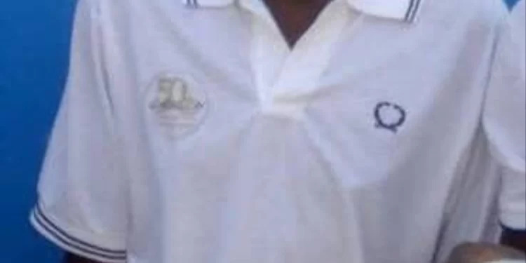 Headmaster Caught in Bed with Ex-Girlfriend's Daughter