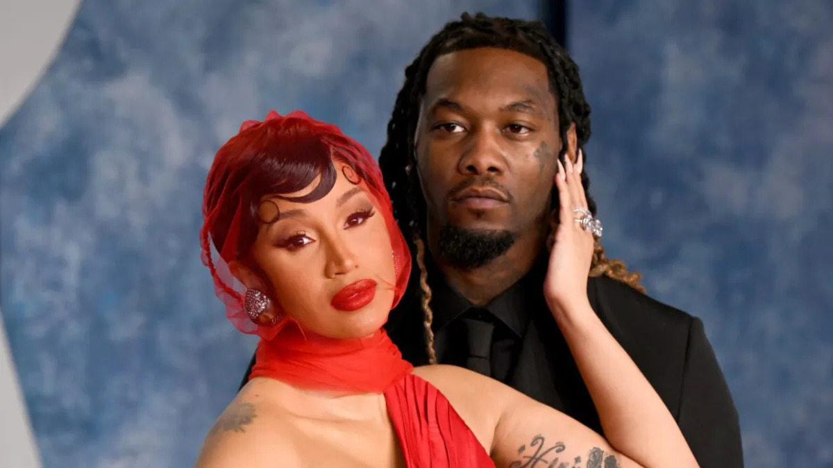 Cardi B Leaks Alleged Text of Offset Asking Her for S.£x