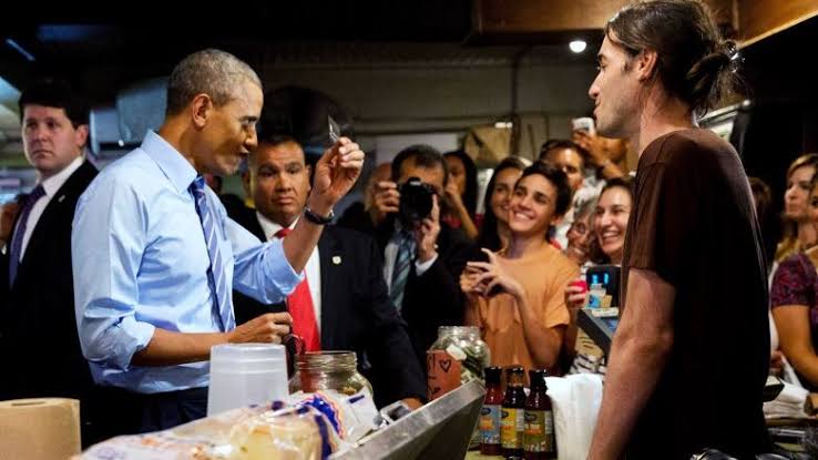 Barack Obama’s Credit Card Declined at Restaurant