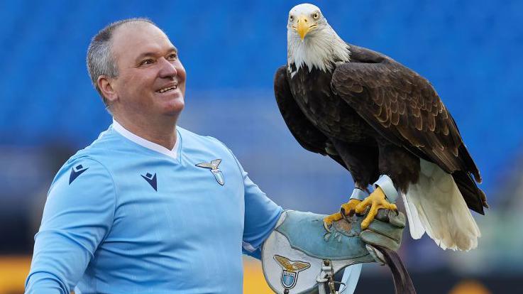 Juan Bernabé: Lazio falconer sacked for exposing post-op penis says he was 'doing the right thing'