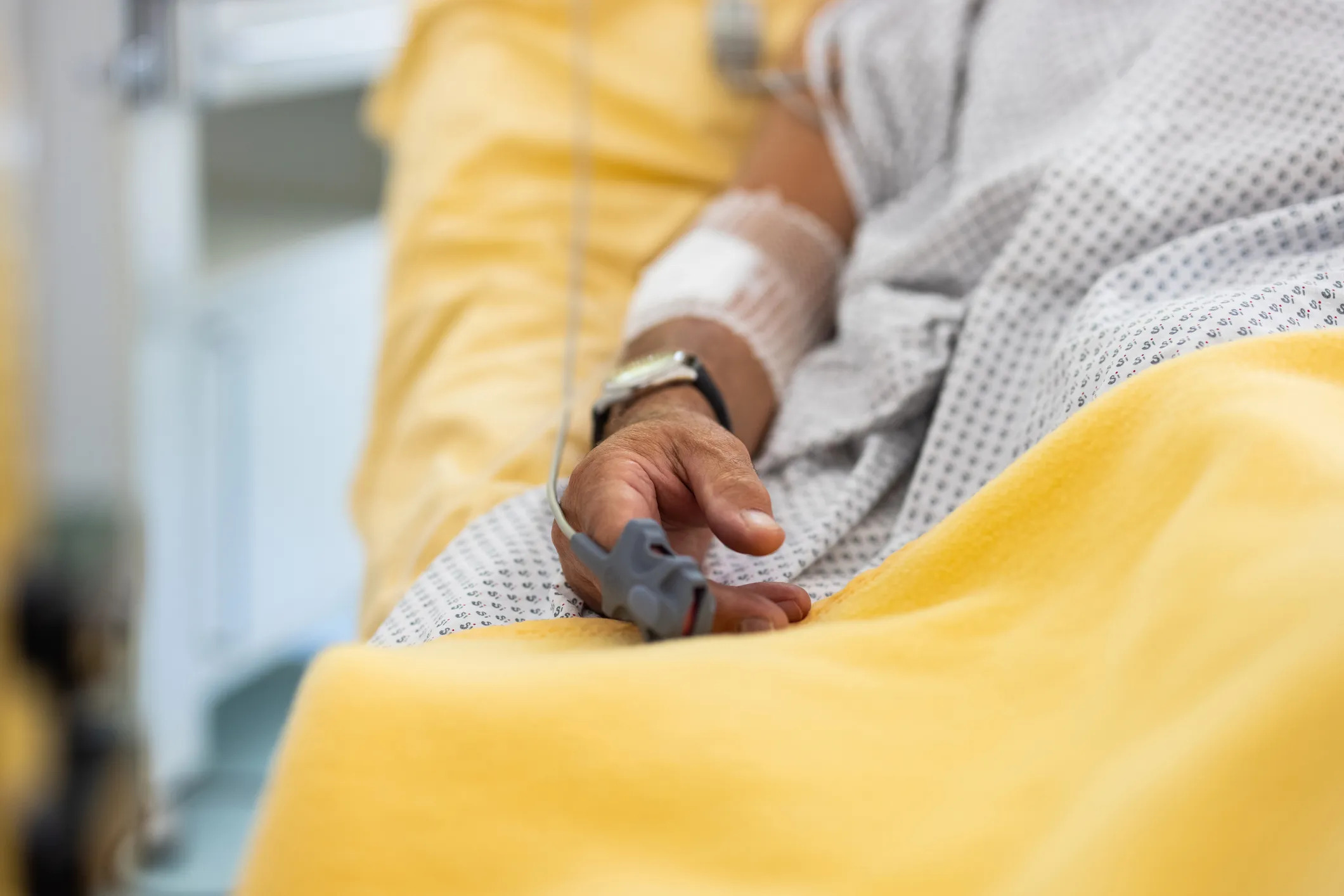 Man Dies After Hospital Mistakenly Removes Life Support Due to Patient Misidentification