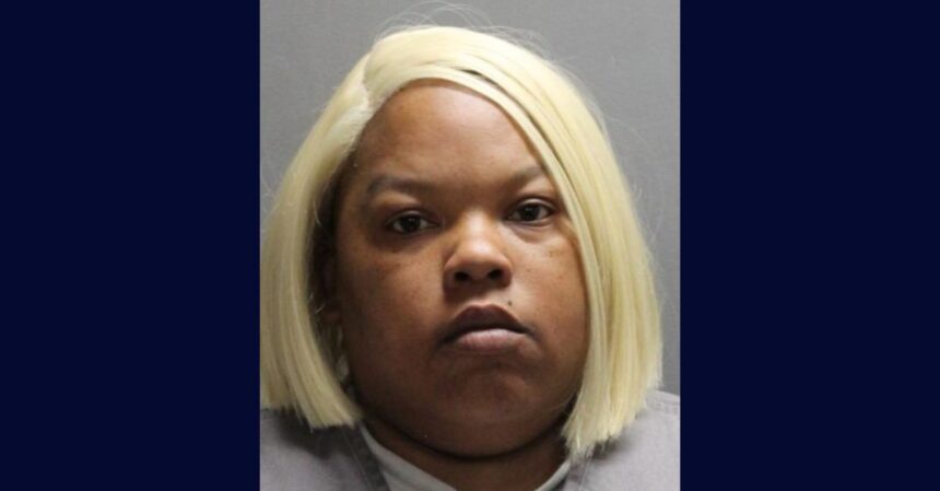 Woman tracks down ex-boyfriend and his new love interest, shoots her in the head