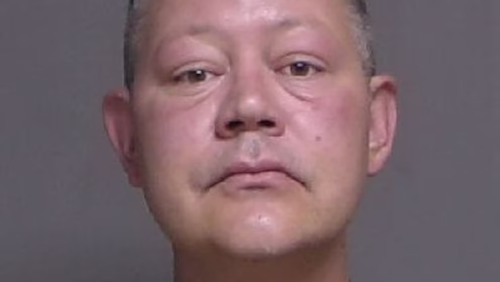 Father Arrested After Toddler Found Alone on Florida Streets