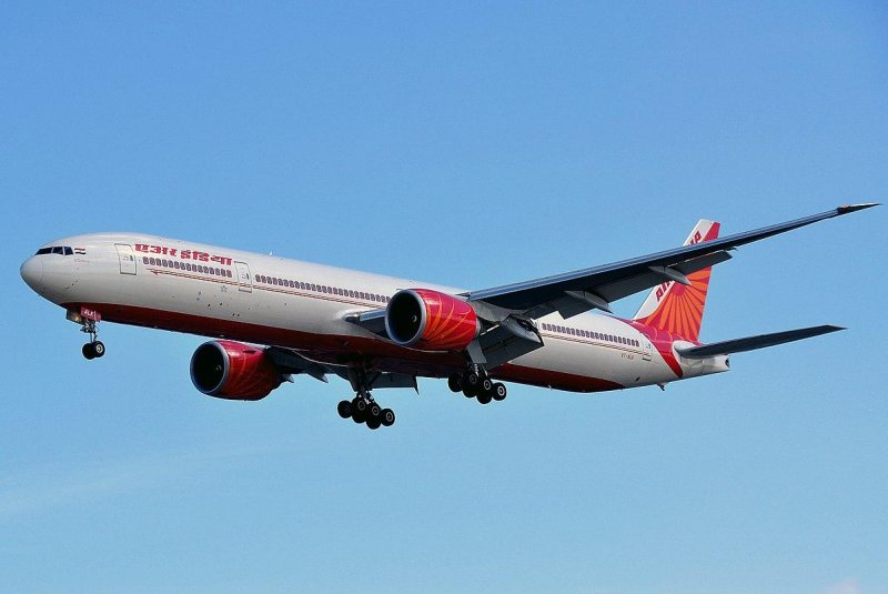 Air India Flight Turns Back After Passengers Flush Clothes and Plastic Bags Down Toilets