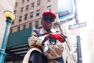 Money Lyrics by Teni - News Report on TownFlex