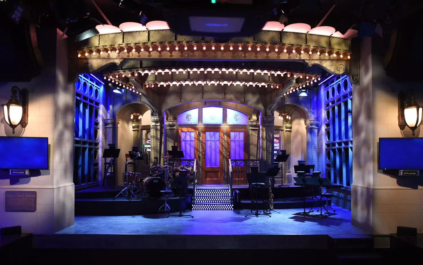 Man Arrested for Alleged Bomb Threat Against 'Saturday Night Live' Studios