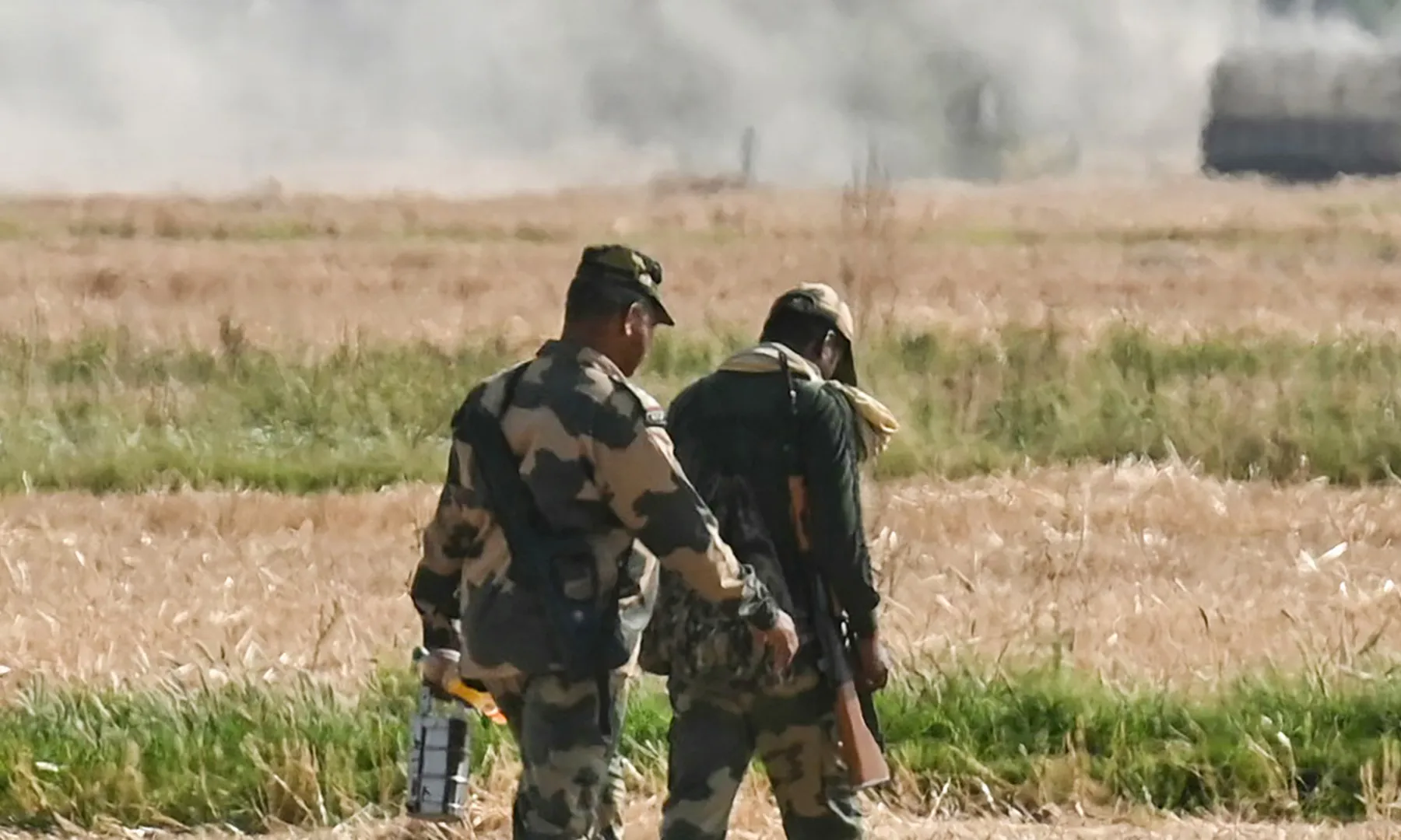Pakistan Warns: Indian Strike ‘Within 36 Hours’ Amid Kashmir Crisis 2 Pakistan Warns: Indian Strike ‘Within 36 Hours’ Amid Kashmir Crisis
