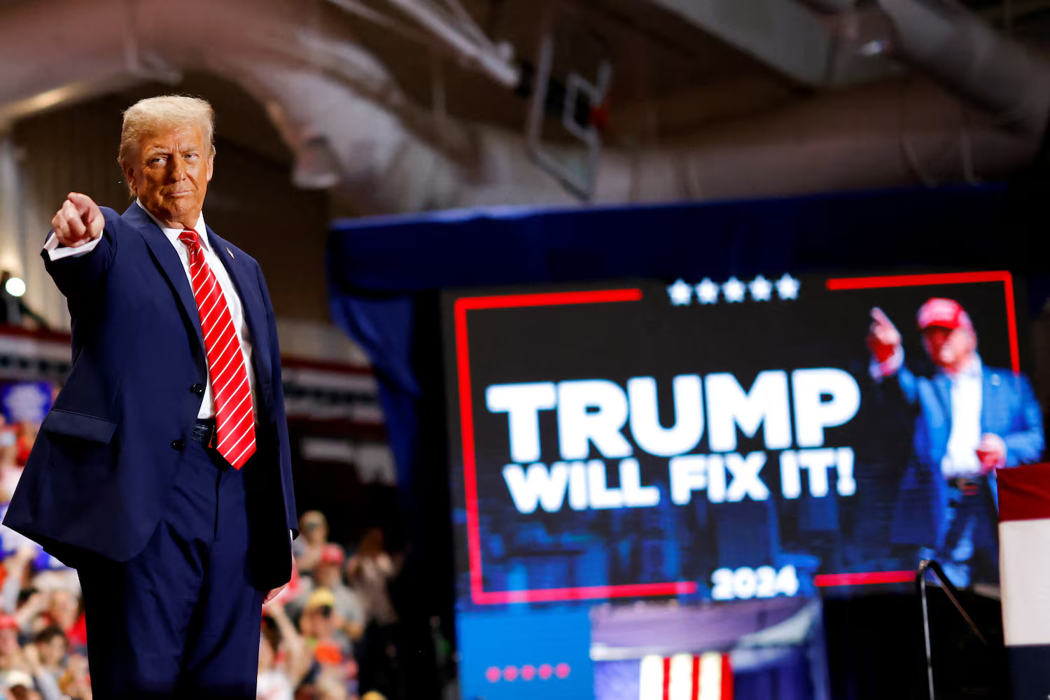 Trump Defends Tariffs, Musk-Led Government Overhaul in 100-Day Speech 2 Trump Defends Tariffs, Musk-Led Government Overhaul in 100-Day Speech