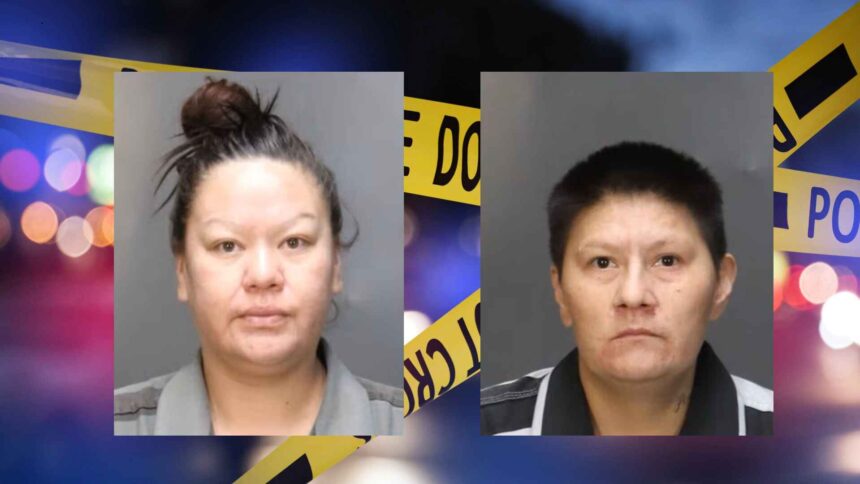 Oklahoma Woman, Sister Stab Ex-Boyfriend 52 Times in Brutal Texas Killing 1 Oklahoma Woman, Sister Stab Ex-Boyfriend 52 Times in Brutal Texas Killing