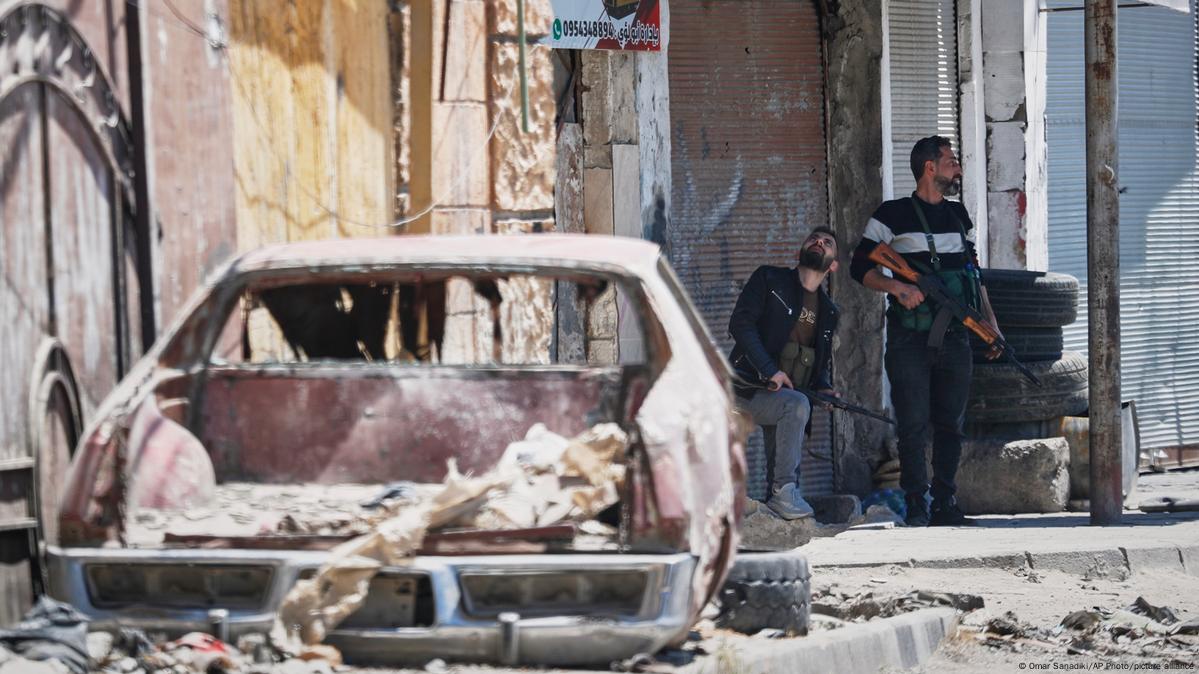 Israel Strikes Near Syrian Palace After Druze Clashes Spark Outrage