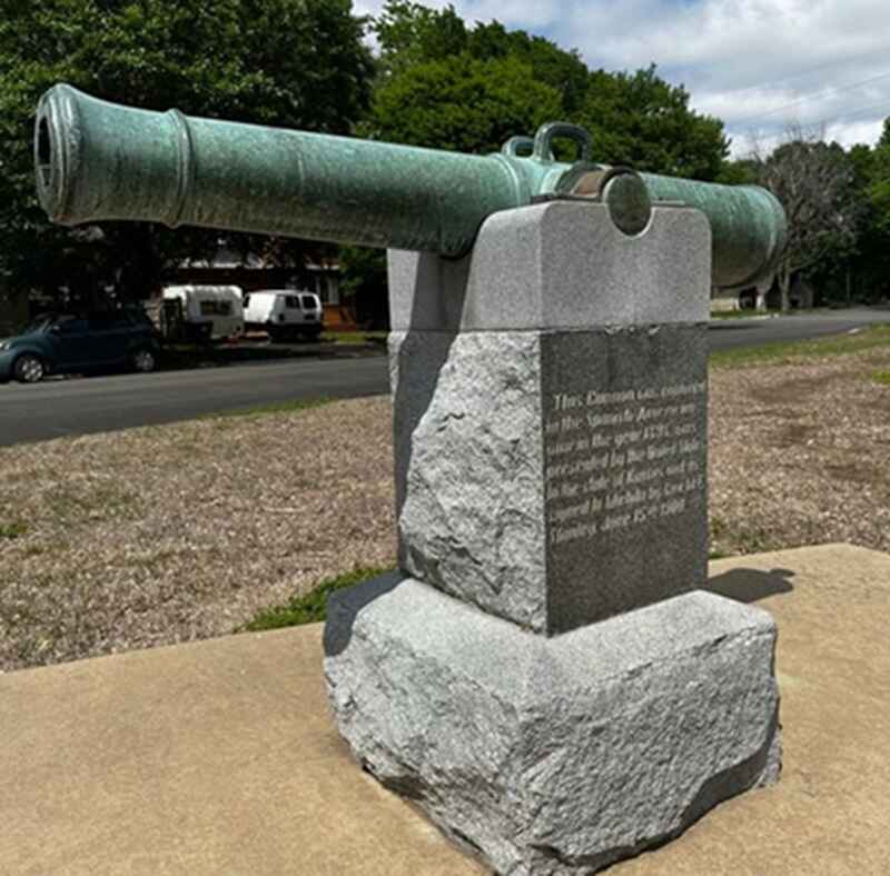 Kansas Man Stole 800-Pound Historic Cannon to Pay Drug Debt, Police Say 3 Kansas Man Stole 800-Pound Historic Cannon to Pay Drug Debt, Police Say
