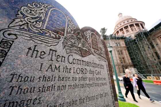 Texas 10 commandments lawsuit