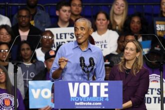 Obama tells Democrats to push back against Trump's 'lawlessness and recklessness'